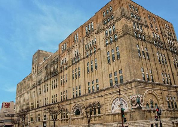 The Blatz Condos: 270 E Highland Ave, Milwaukee, WI 53202